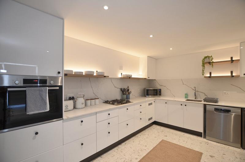 To Let 2 Bedroom Property for Rent in Dolphin Beach Western Cape